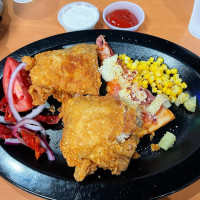 Shakey's Pizza Parlor food