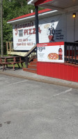 Giovanni's Pizza Of Jenkins outside