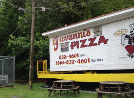 Giovanni's Pizza Of Jenkins outside