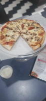 Babe's Pizza food