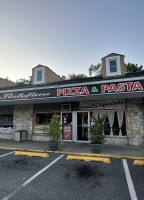 Naples Pizza outside