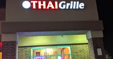 Tik's Thai Grille food