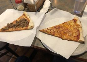 Bobby G's Pizzeria food