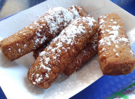 Tomorrowland Terrace food