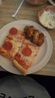 Terry's Pizza Shoppe food