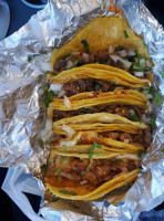 Tacos El Primo food