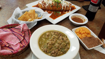 Antojitos Mexicanos food