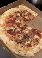 Plum Tomato Pizzeria food