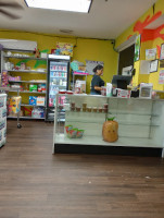 Sab's Candy Shop inside