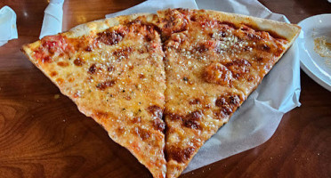 Brooklyn V's Pizza- Gilbert food