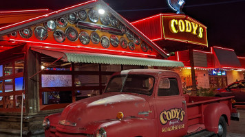 Cody's Original Roadhouse Tarpon Springs outside