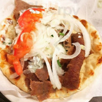 Central Gyros food