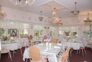 Tea Room At Cauley Square food