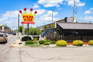 Pizza King outside