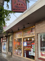 Las Palomas Taqueria inside