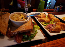 Sullivan's Publick House food