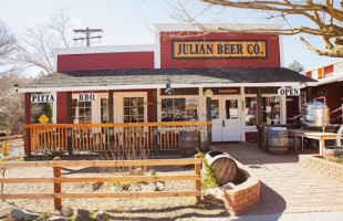 Julian Beer Co. outside