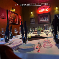 La Brochette Bistro food