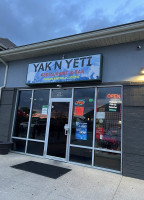 Yak N Yeti food