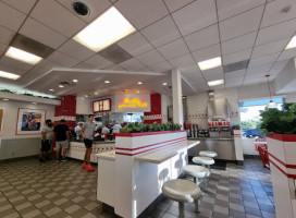 In-n-out Burger food