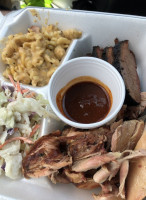 Woodburn Shanks Pit Bbq food