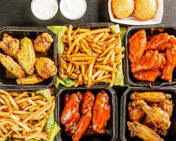 Atl Wings food