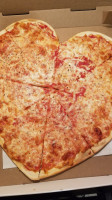 Pellerito's Pizza food