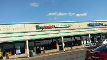 Infinito's Pizza Buffet outside