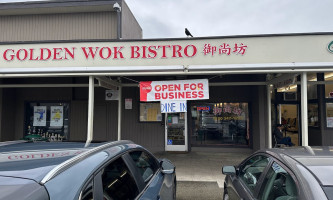 Golden Wok Bistro outside