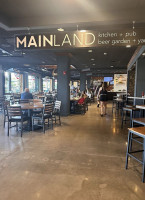 The Mainland Kitchen Pub inside