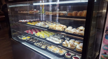 Leddy's Bakery food