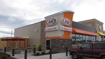 A&w outside