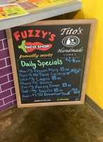 Fuzzy's Taco Shop food