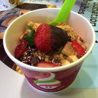 Menchie's food