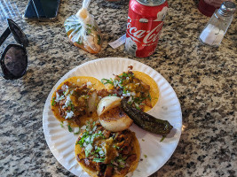 Tacos El Chuleton food