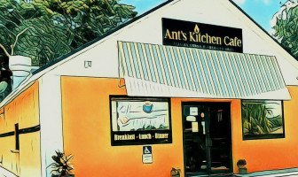 Ant's Kitchen Cafe outside