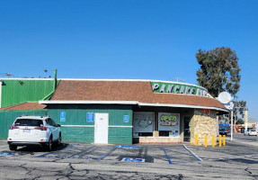 Silver Dollar Pancake House outside