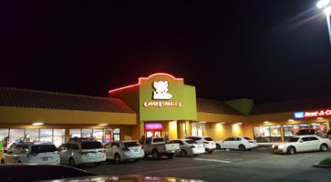 Chuck E. Cheese In Cov outside