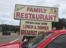 The Kountry Kitchen food