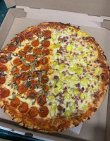 Clarktown Pizzeria food