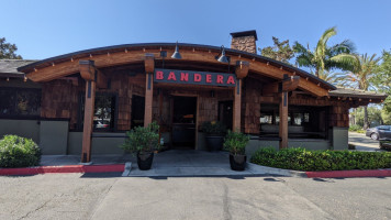 Bandera Corona Del Mar outside