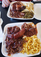 Shorter's Barbeque food