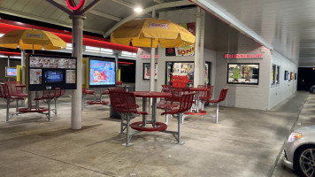 Sonic Drive-in inside