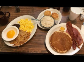 Hungry Bear Pancake -b-q food