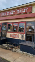 Main Street Trolley food