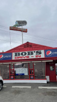 Bob's Drive In outside