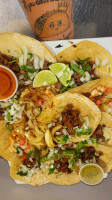 Gatos Tacos food