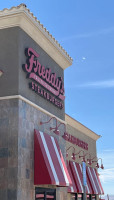 Freddy's Frozen Custard Steakburgers outside