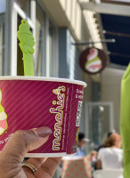 Menchie's Frozen Yogurt food