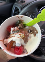 Menchie's food